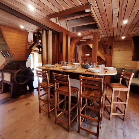 Prázdninový dům Le Moulin De La Hire